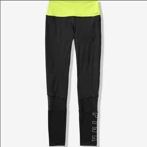 PINK Ultimate Leggings